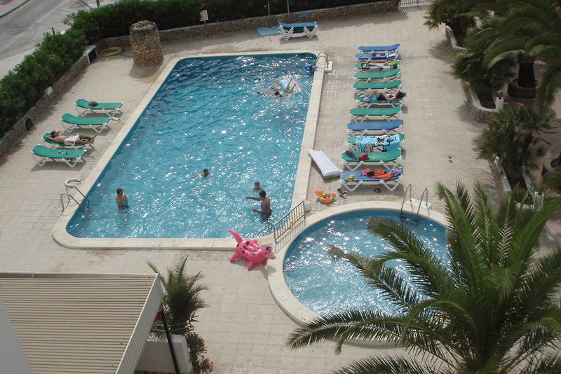Apartamentos Bahia De San Antonio Sant Antoni de Portmany Servizi foto