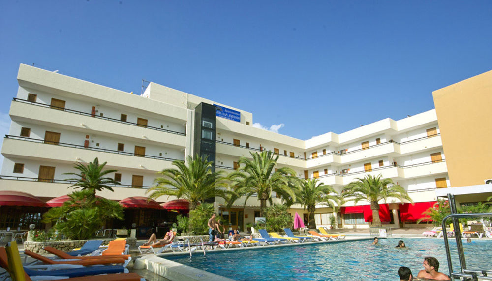 Apartamentos Bahia De San Antonio Sant Antoni de Portmany Esterno foto