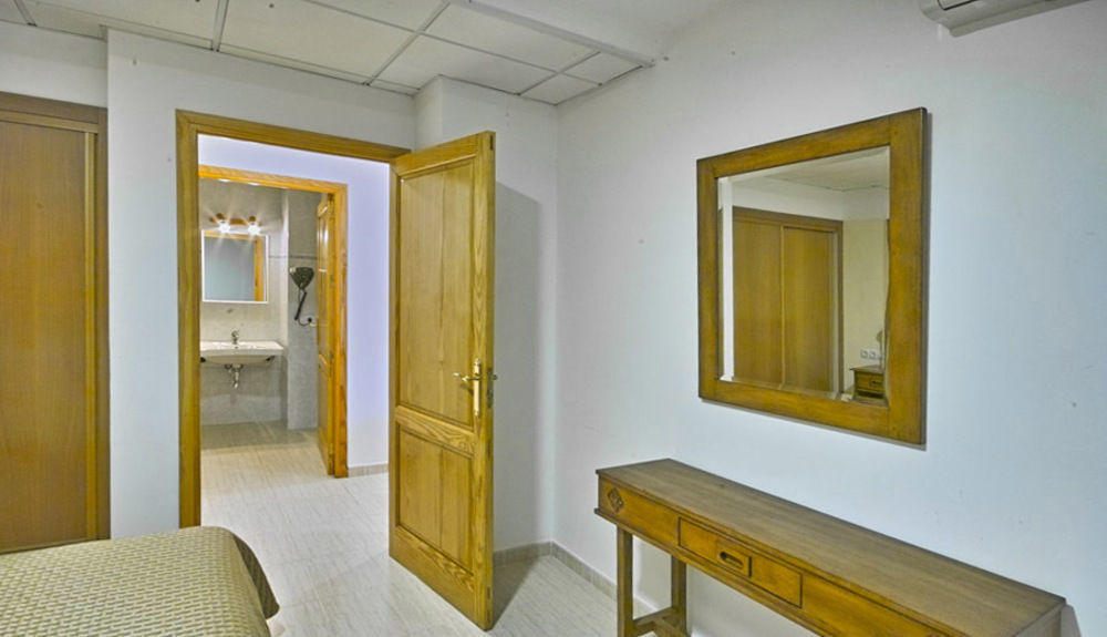 Apartamentos Bahia De San Antonio Sant Antoni de Portmany Esterno foto