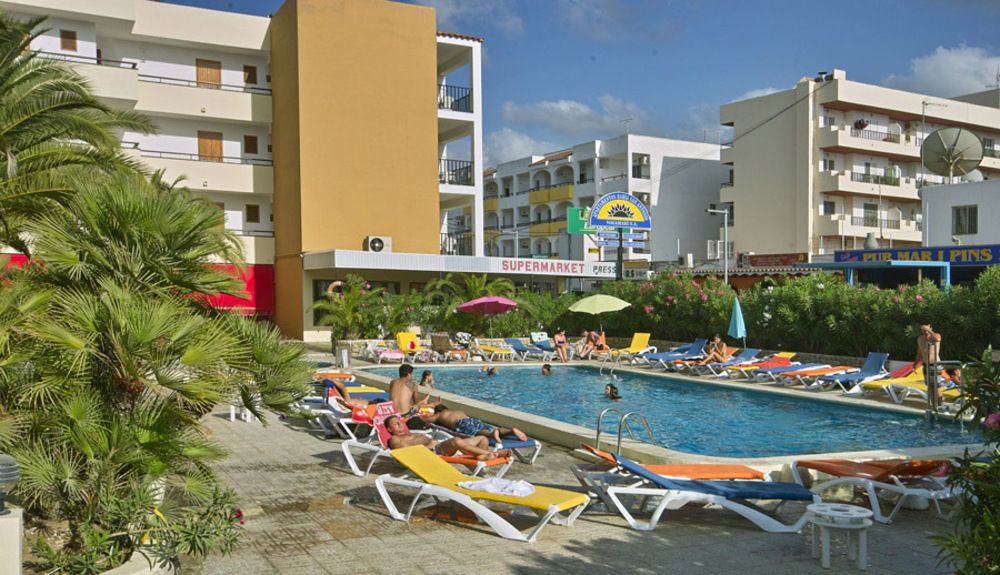 Apartamentos Bahia De San Antonio Sant Antoni de Portmany Esterno foto